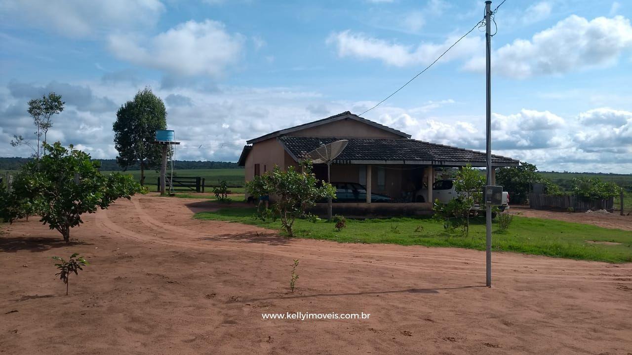 Fazenda à venda com 3 quartos, 3800000m² - Foto 1