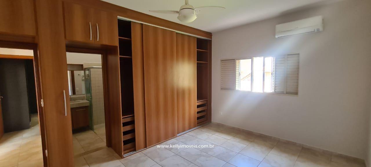 Chácara à venda com 3 quartos, 300m² - Foto 3