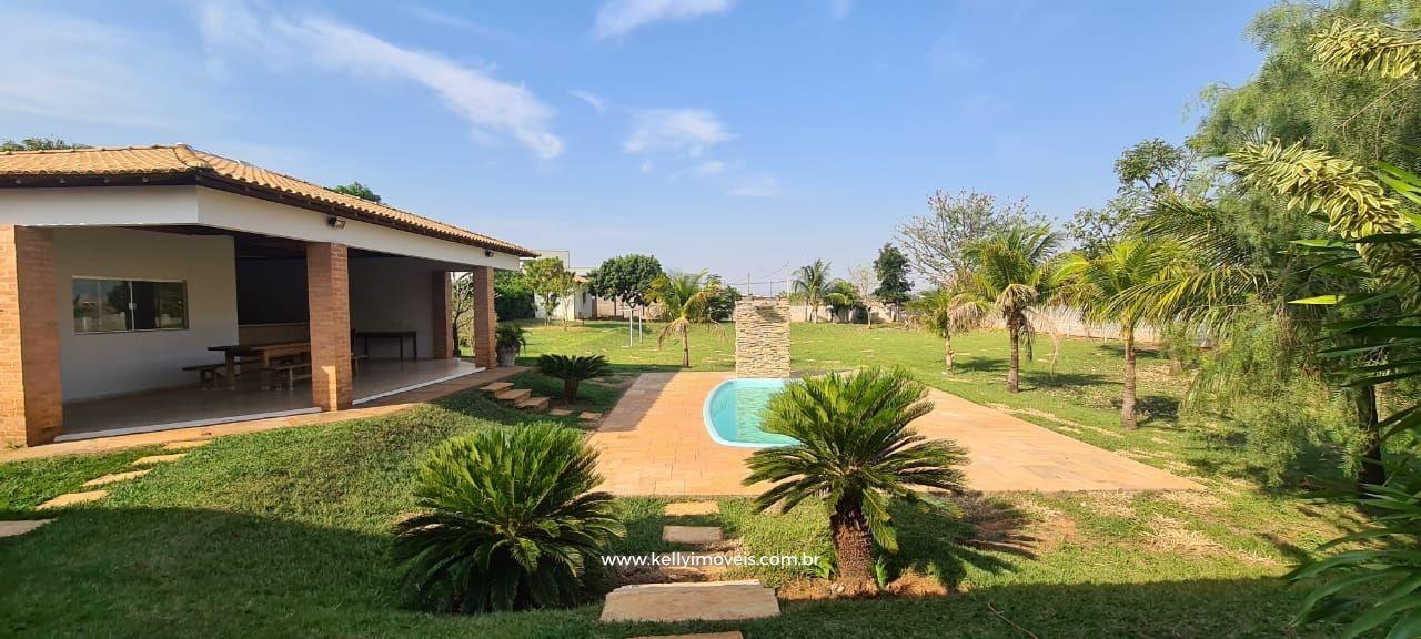 Chácara à venda com 3 quartos, 300m² - Foto 4