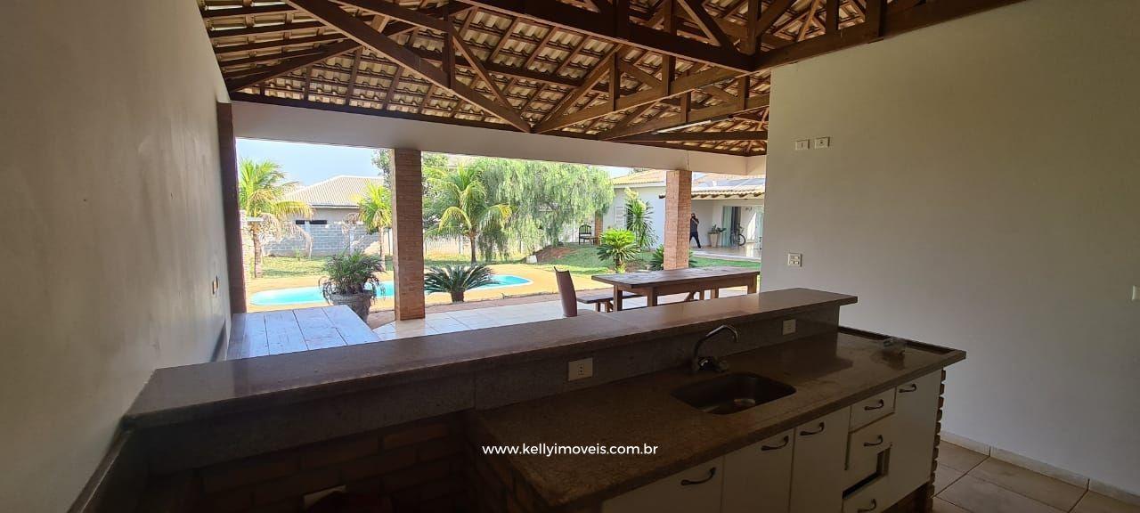 Chácara à venda com 3 quartos, 300m² - Foto 11