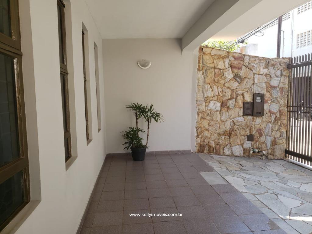 Casa à venda com 5 quartos, 232m² - Foto 14