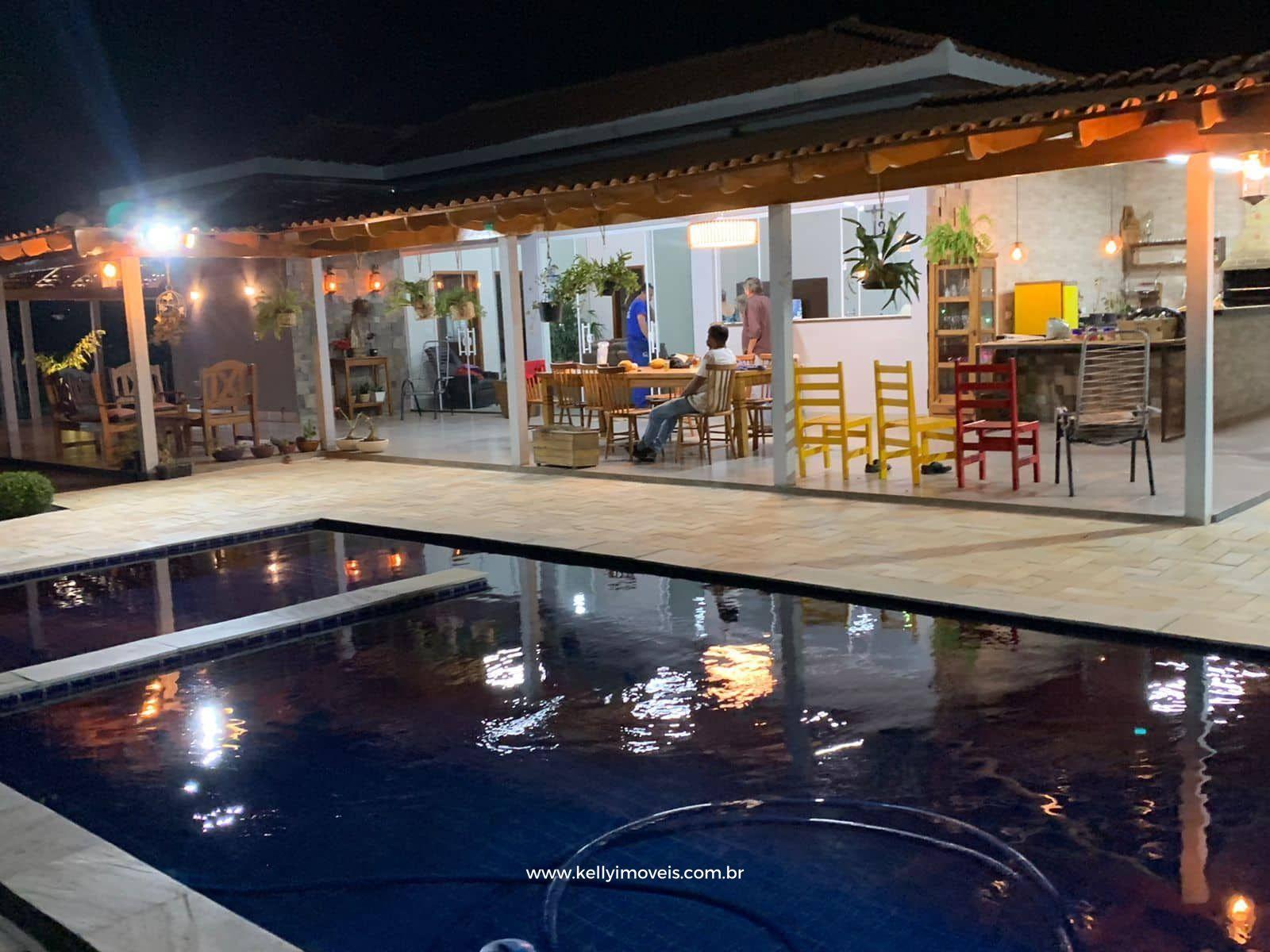 Chácara à venda com 3 quartos, 4000m² - Foto 1