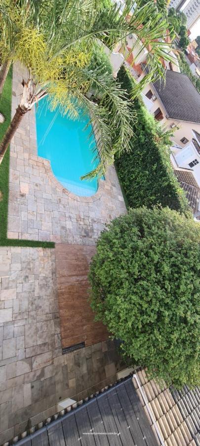 Casa de Condomínio para alugar com 4 quartos, 630m² - Foto 11