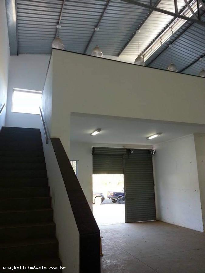 Prédio Inteiro para alugar, 220m² - Foto 2