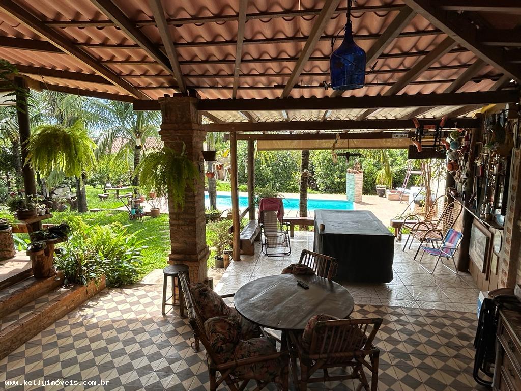 Chácara à venda com 4 quartos, 1314m² - Foto 4