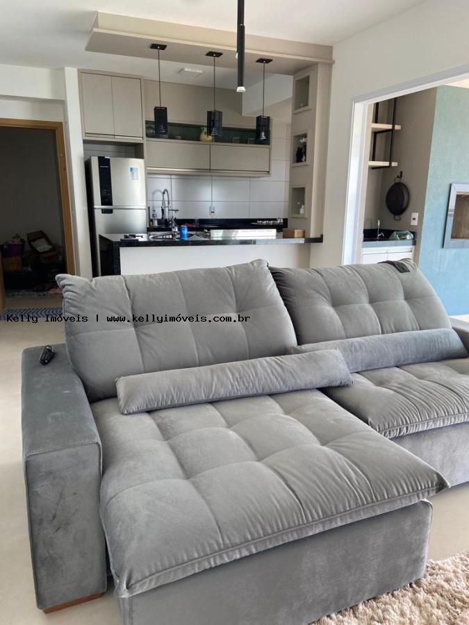 Apartamento à venda com 2 quartos, 81m² - Foto 10