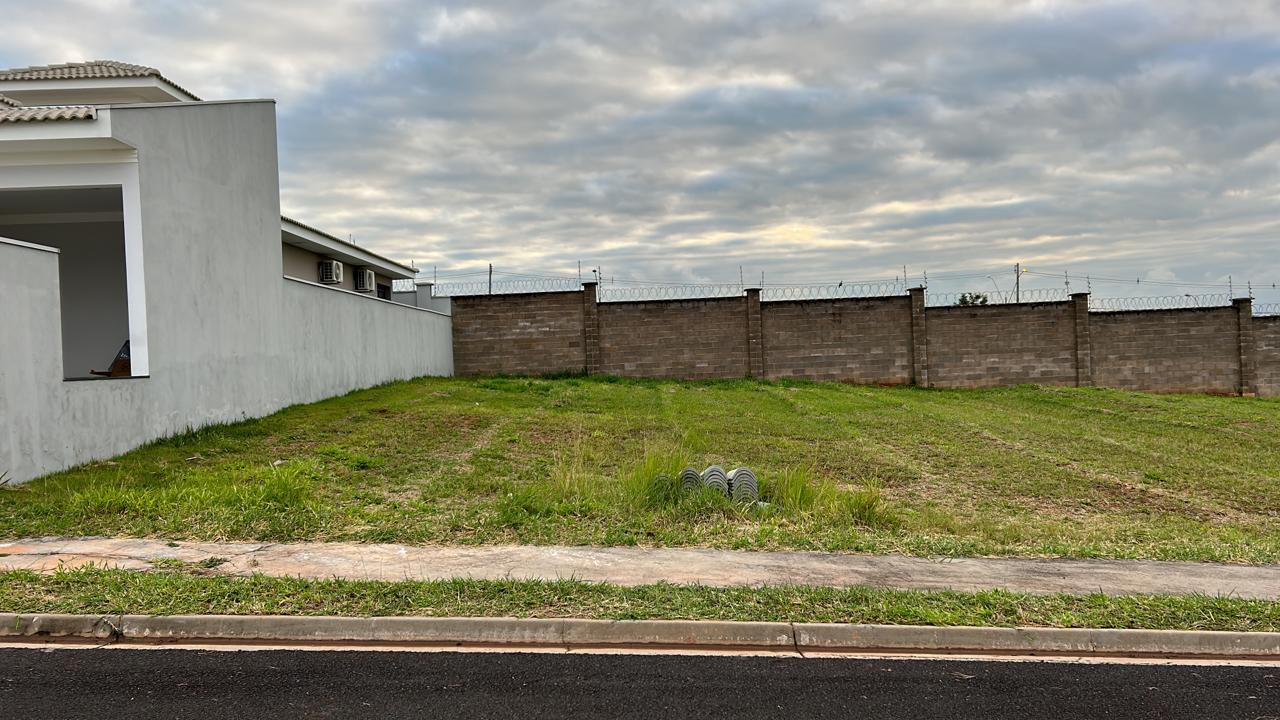 Terreno, 300 m² - Foto 1