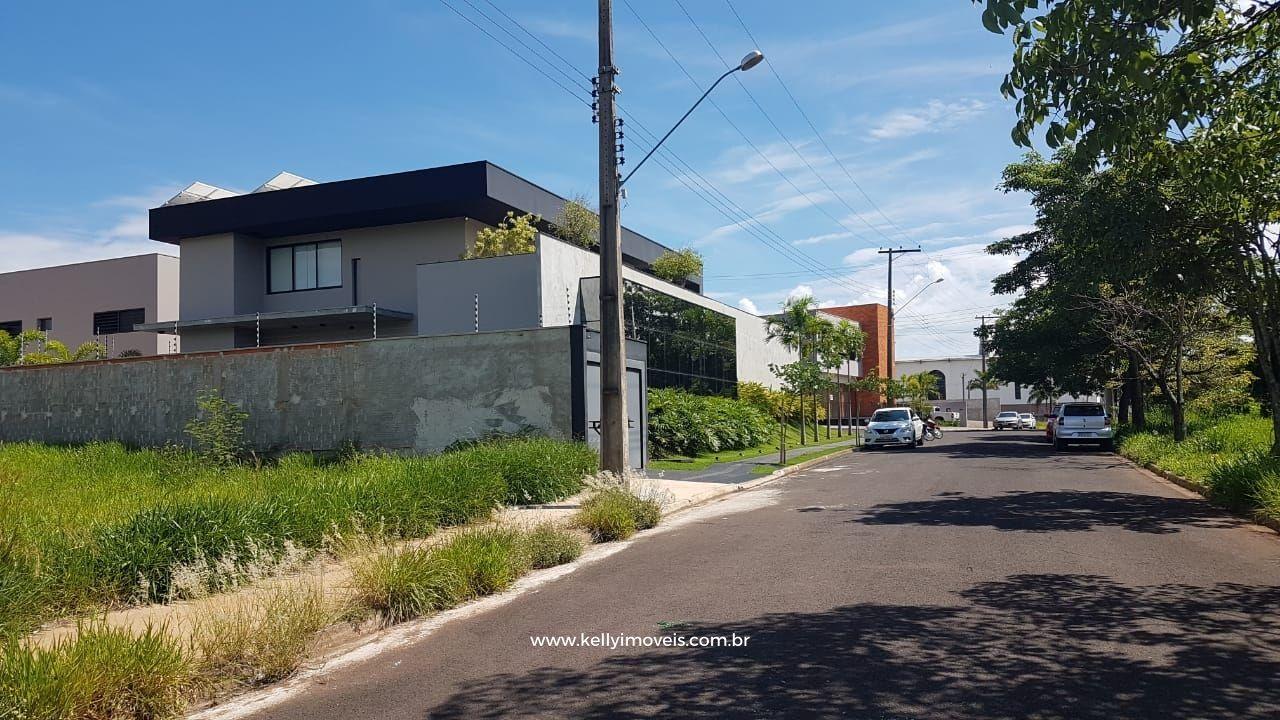 Loteamento e Condomínio, 810 m² - Foto 1