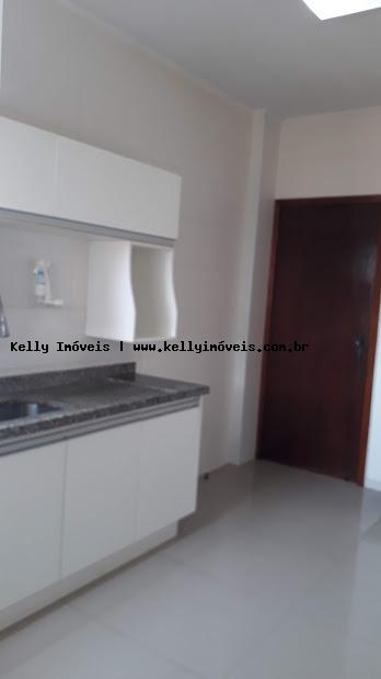 Apartamento para alugar com 3 quartos, 98m² - Foto 4
