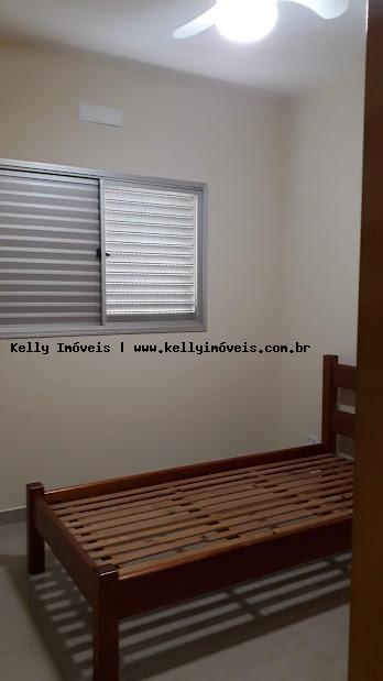 Apartamento para alugar com 3 quartos, 98m² - Foto 11