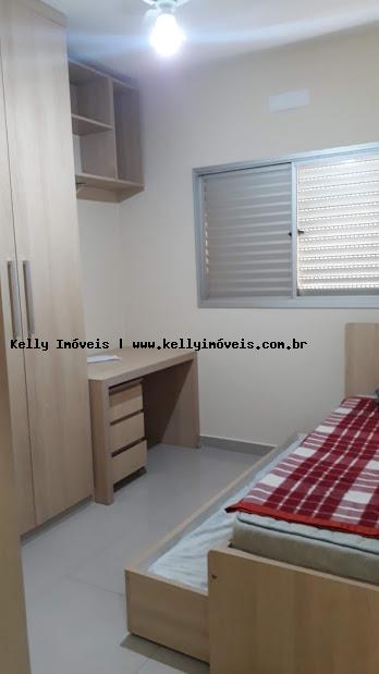 Apartamento para alugar com 3 quartos, 98m² - Foto 12