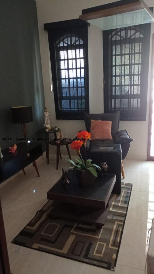 Casa, 3 quartos, 199 m² - Foto 4