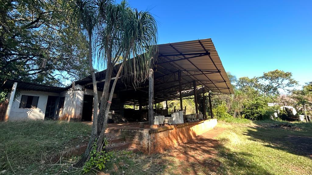 Chácara à venda com 3 quartos, 3037m² - Foto 3