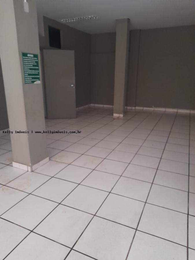 Prédio Inteiro - Foto 1