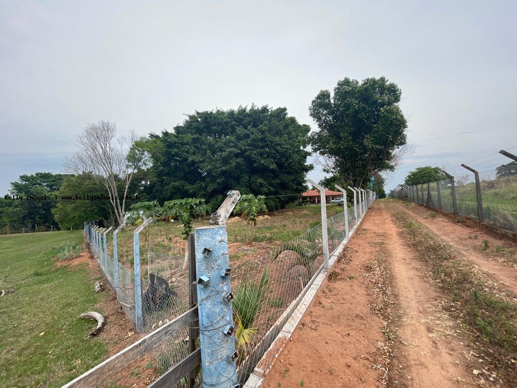 Sítio à venda com 3 quartos, 72600m² - Foto 47