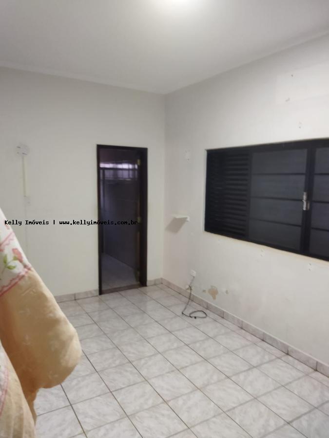 Casa, 3 quartos, 192 m² - Foto 11