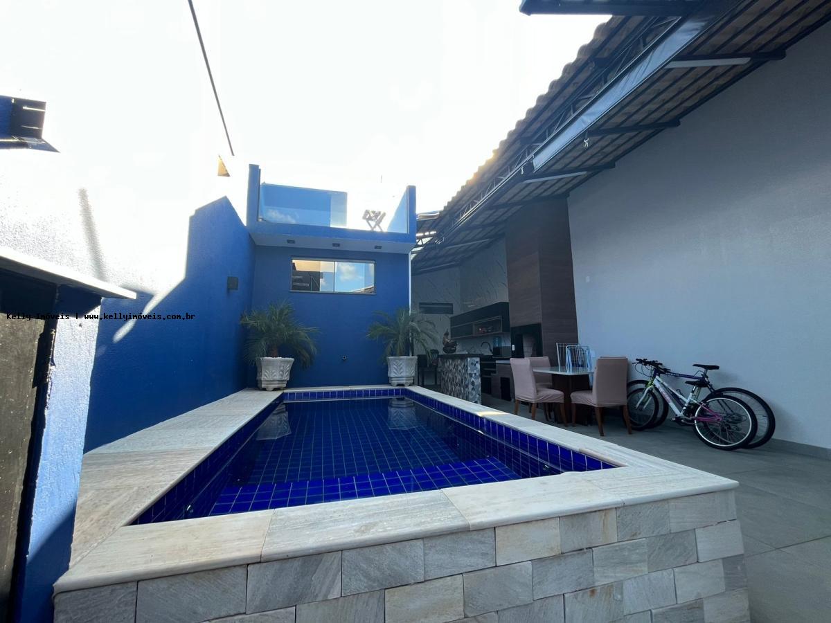 Casa à venda com 4 quartos, 180m² - Foto 15