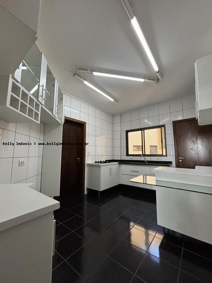 Apartamento, 3 quartos, 125 m² - Foto 4