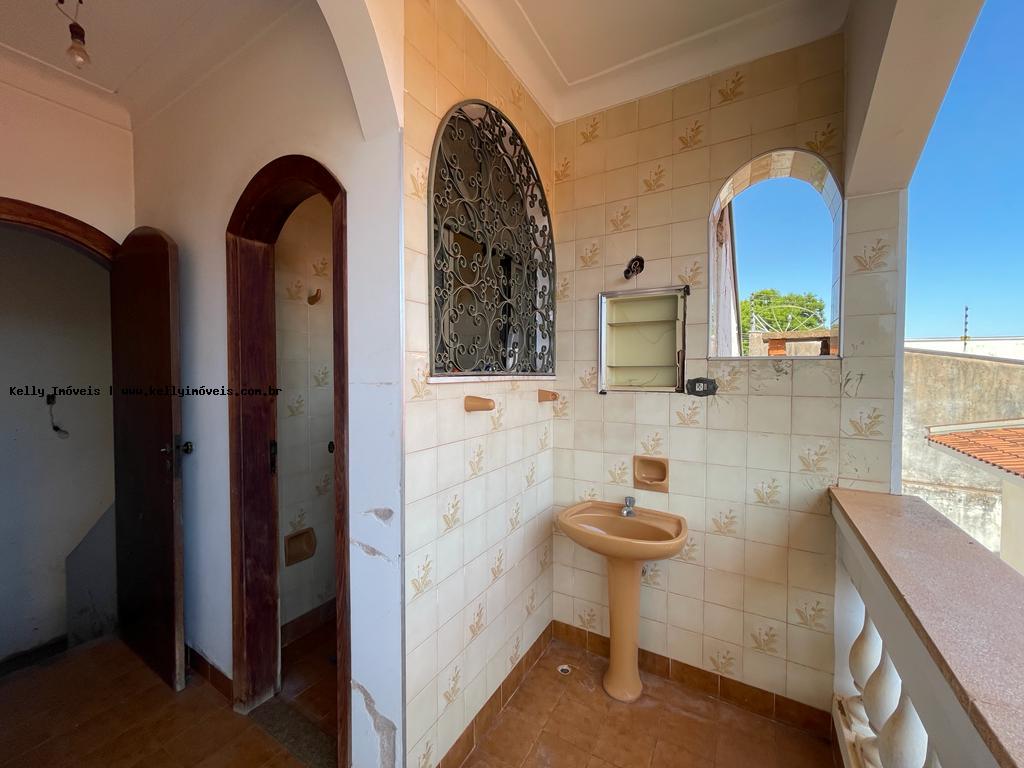 Casa à venda com 3 quartos, 486m² - Foto 29