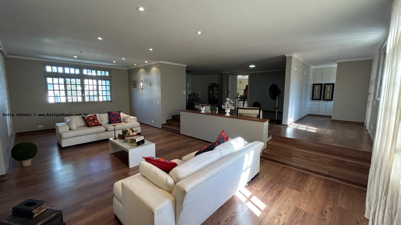 Casa de Condomínio para alugar com 4 quartos, 630m² - Foto 10