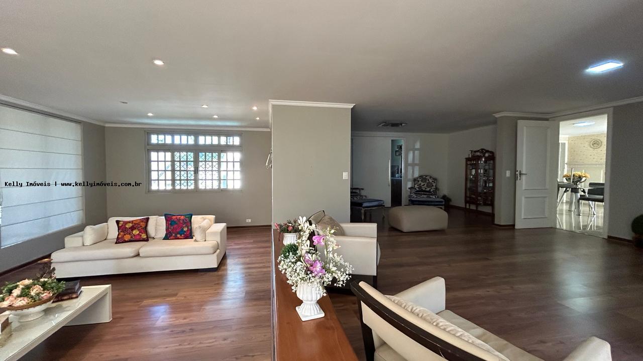 Casa de Condomínio para alugar com 4 quartos, 630m² - Foto 12