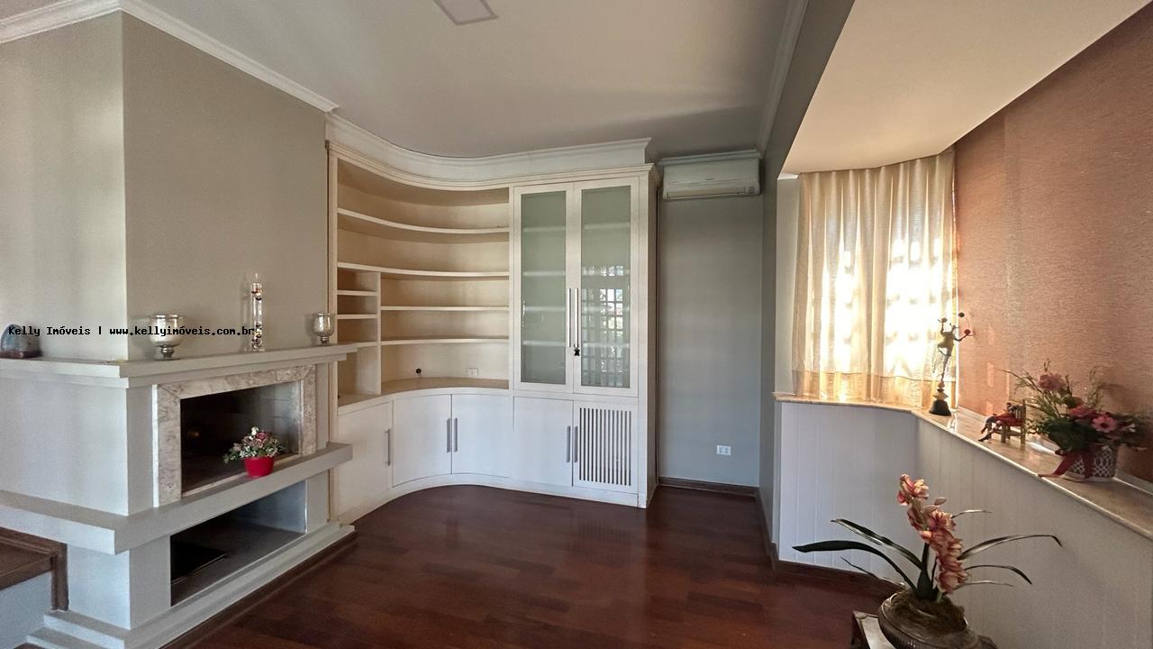 Casa de Condomínio para alugar com 4 quartos, 630m² - Foto 15