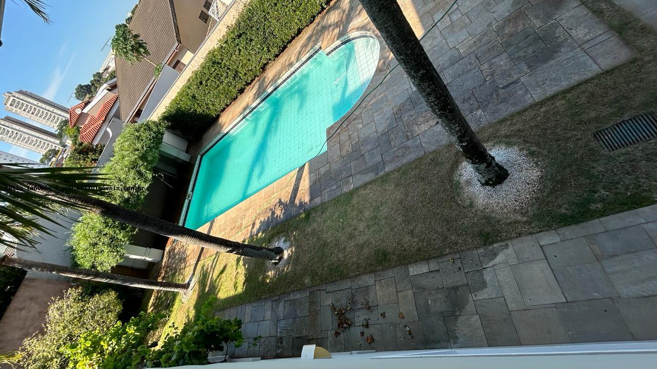 Casa de Condomínio para alugar com 4 quartos, 630m² - Foto 20