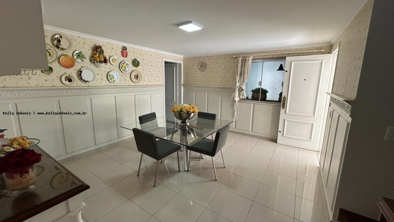 Casa de Condomínio para alugar com 4 quartos, 630m² - Foto 21
