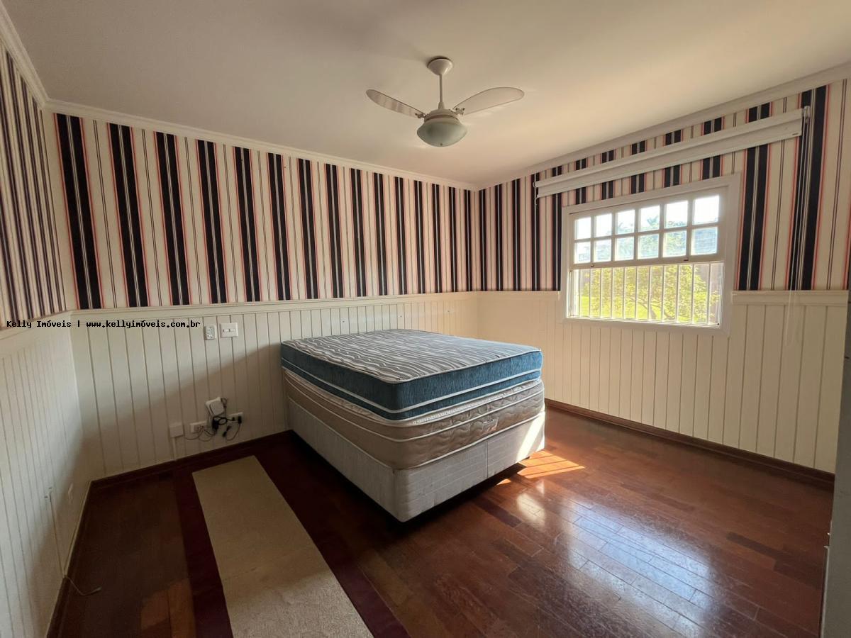 Casa de Condomínio para alugar com 4 quartos, 630m² - Foto 33