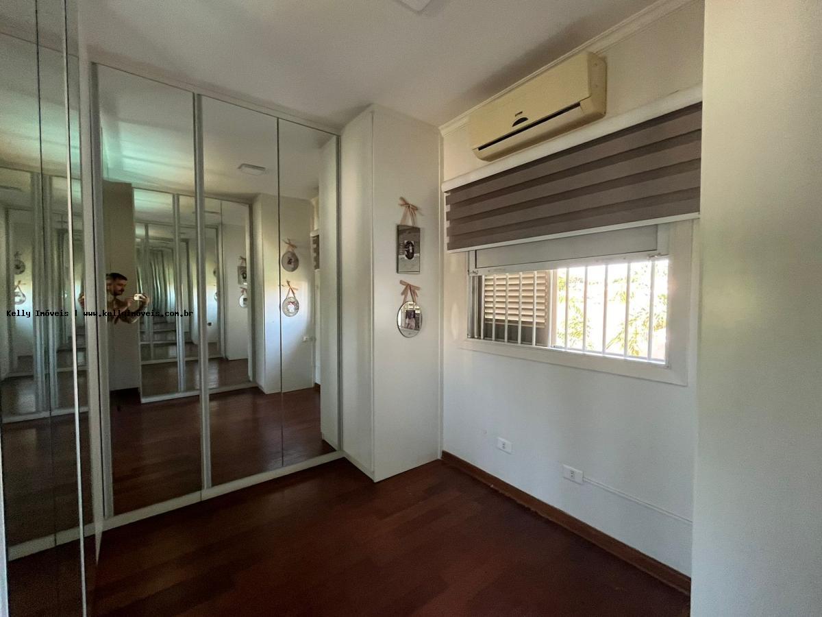 Casa de Condomínio para alugar com 4 quartos, 630m² - Foto 44