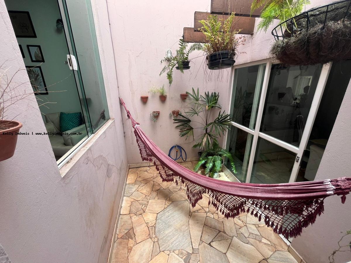 Casa, 4 quartos, 306 m² - Foto 11