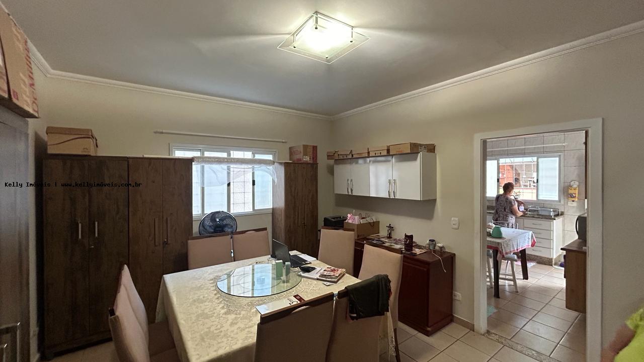 Casa, 3 quartos, 225 m² - Foto 5