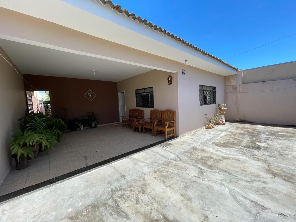 Casa, 3 quartos, 137 m² - Foto 1