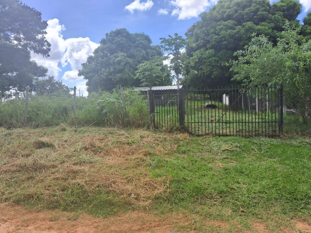 Chácara à venda com 2 quartos, 600m² - Foto 1