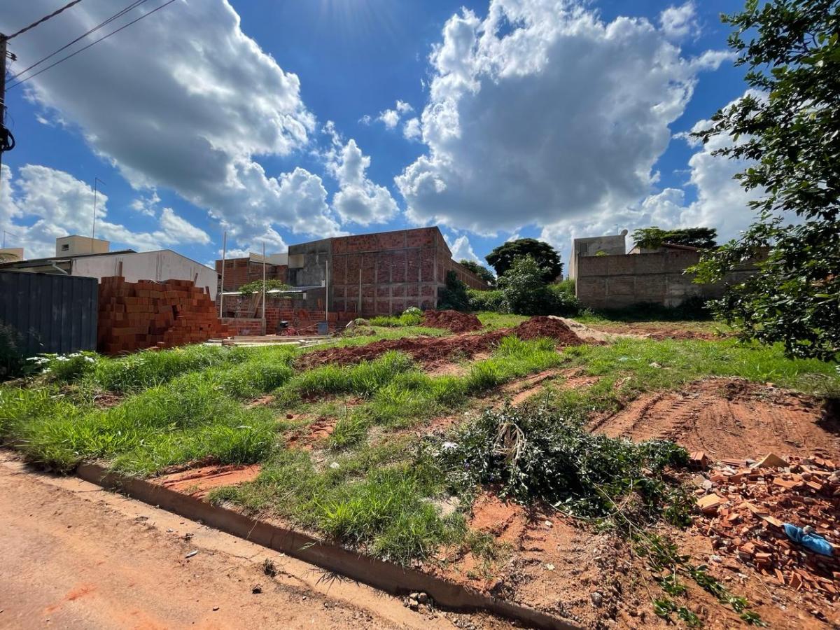 Terreno, 253 m² - Foto 1