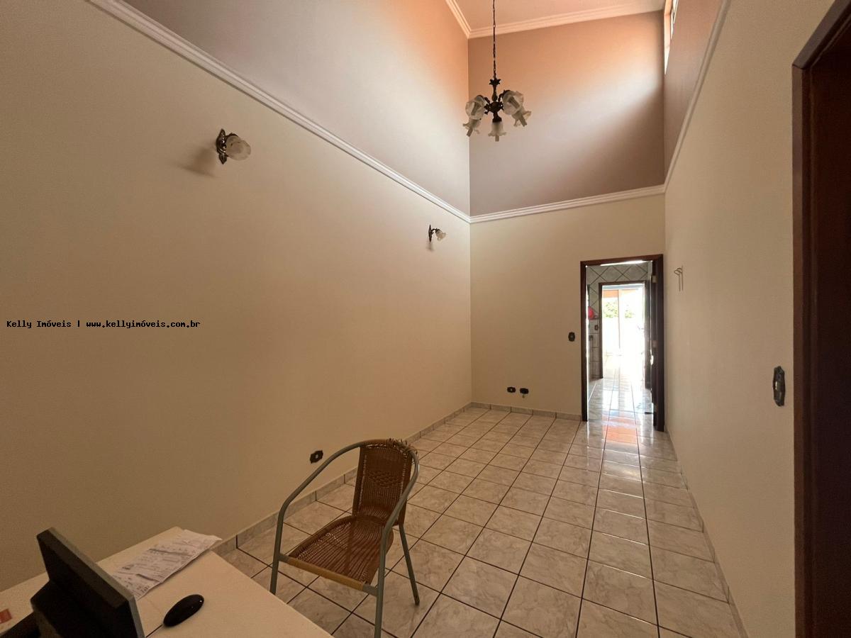 Casa, 4 quartos, 147 m² - Foto 4