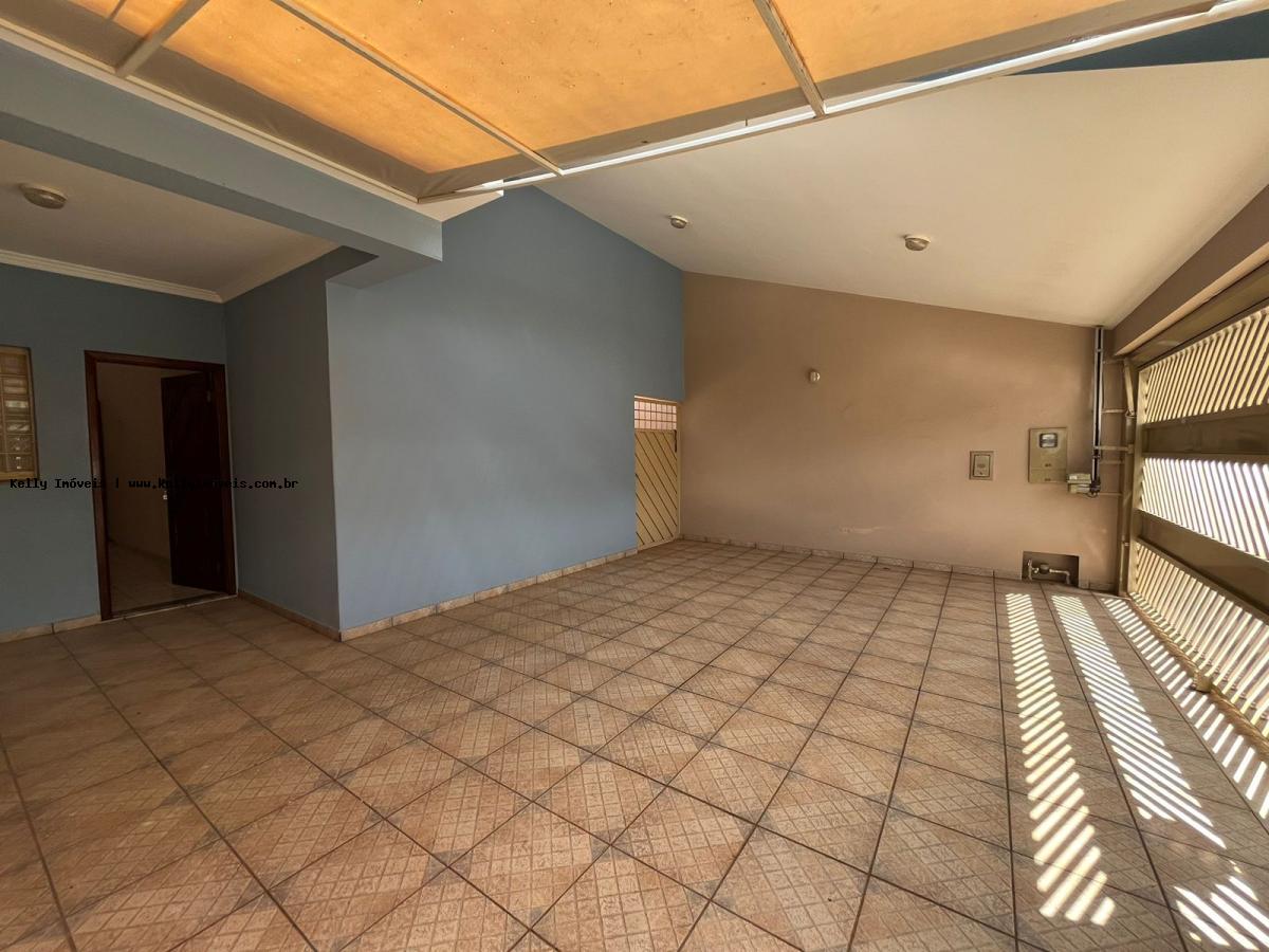 Casa, 4 quartos, 147 m² - Foto 3