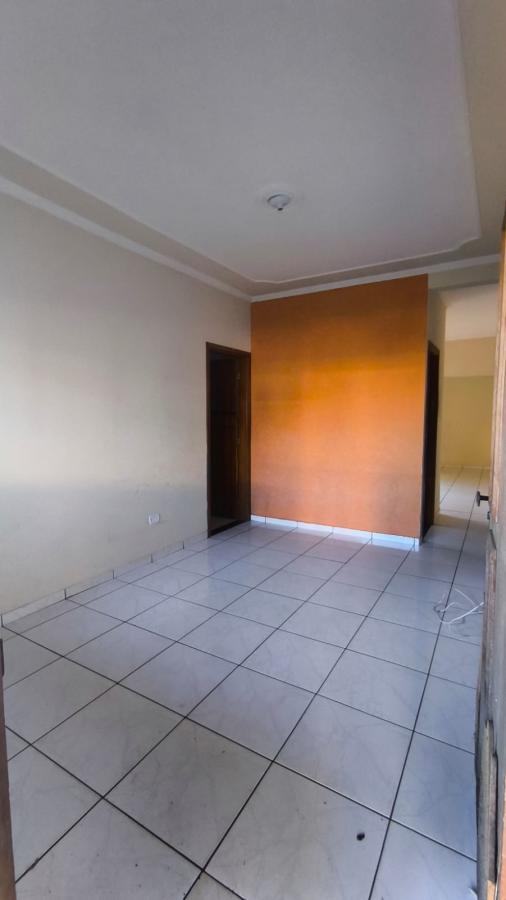 Casa, 5 quartos, 135 m² - Foto 2