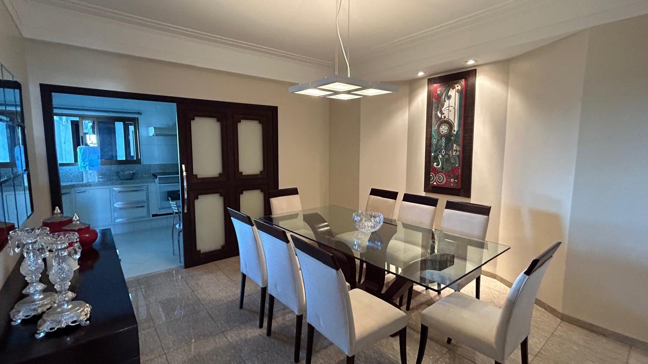 Apartamento à venda com 3 quartos, 210m² - Foto 10