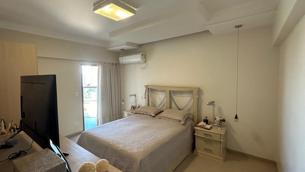 Apartamento à venda com 3 quartos, 210m² - Foto 16