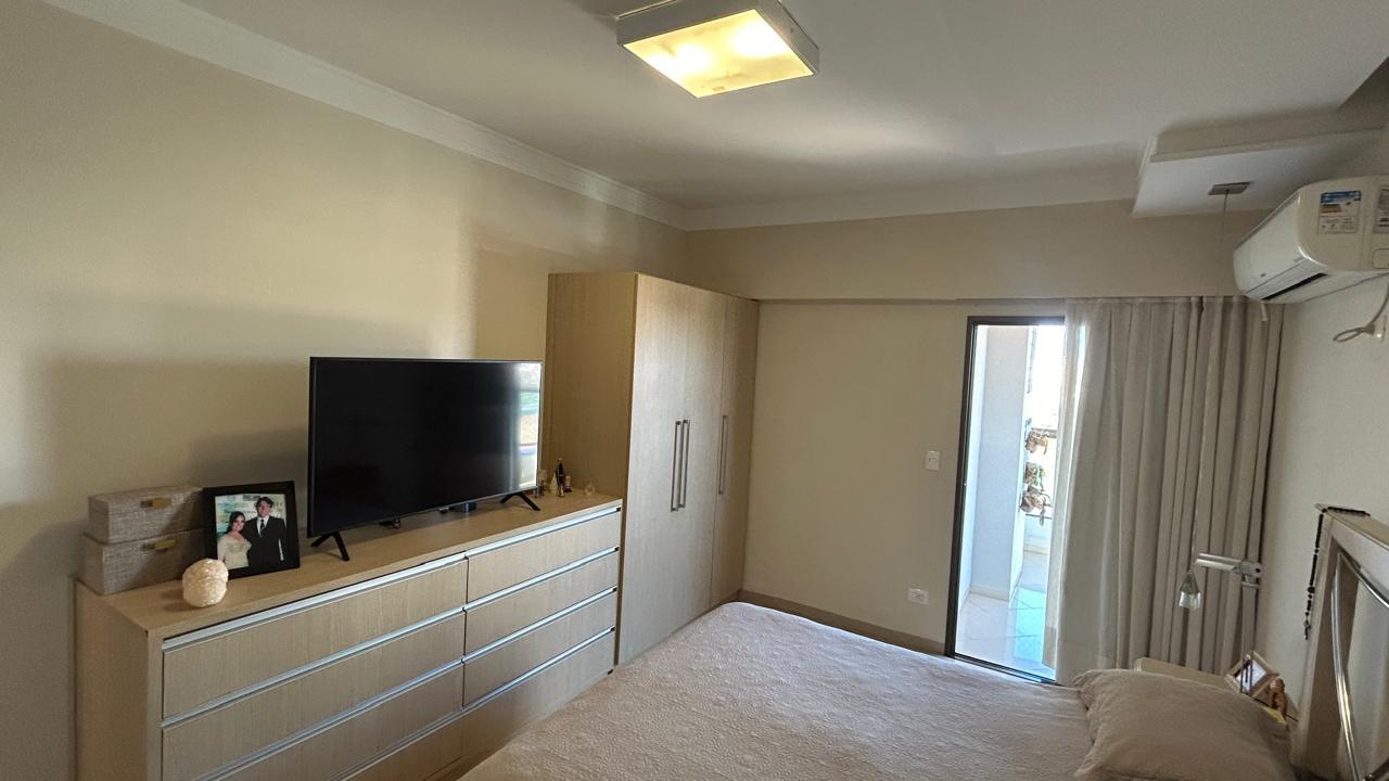 Apartamento à venda com 3 quartos, 210m² - Foto 20