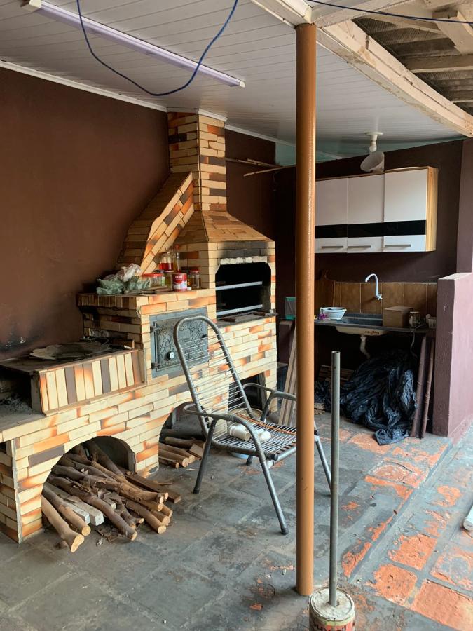 Casa à venda com 3 quartos, 273m² - Foto 4