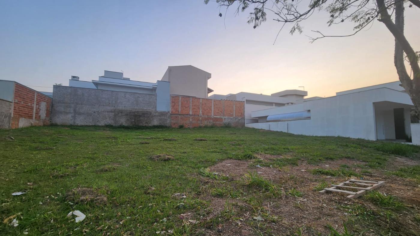 Terreno à venda, 240m² - Foto 3