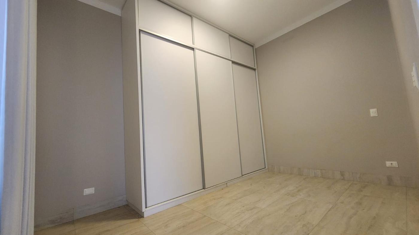 Casa de Condomínio à venda com 3 quartos, 240m² - Foto 15