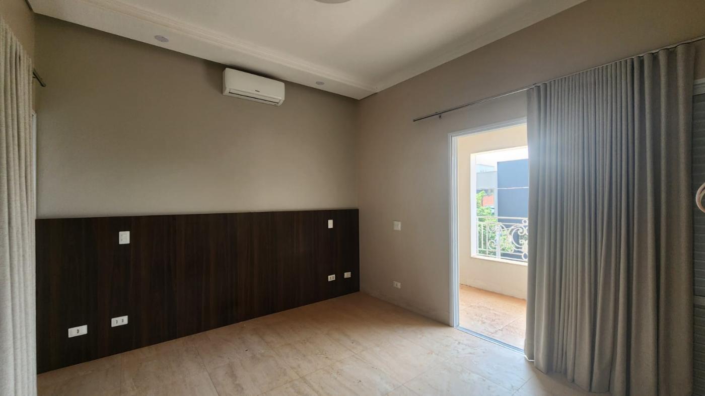 Casa de Condomínio para alugar com 3 quartos, 240m² - Foto 25