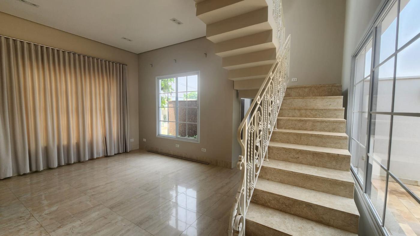 Casa de Condomínio para alugar com 3 quartos, 240m² - Foto 29