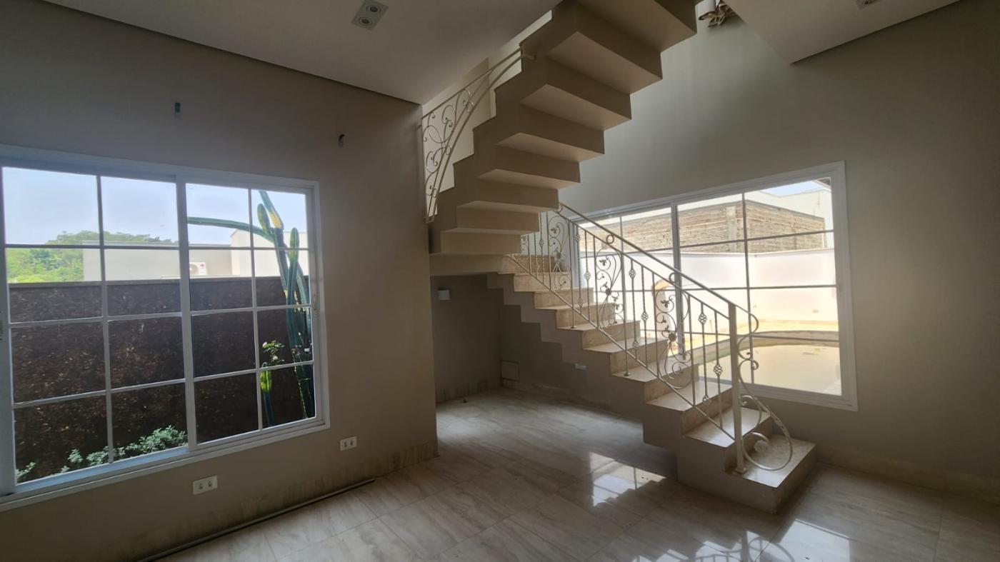 Casa de Condomínio para alugar com 3 quartos, 240m² - Foto 30