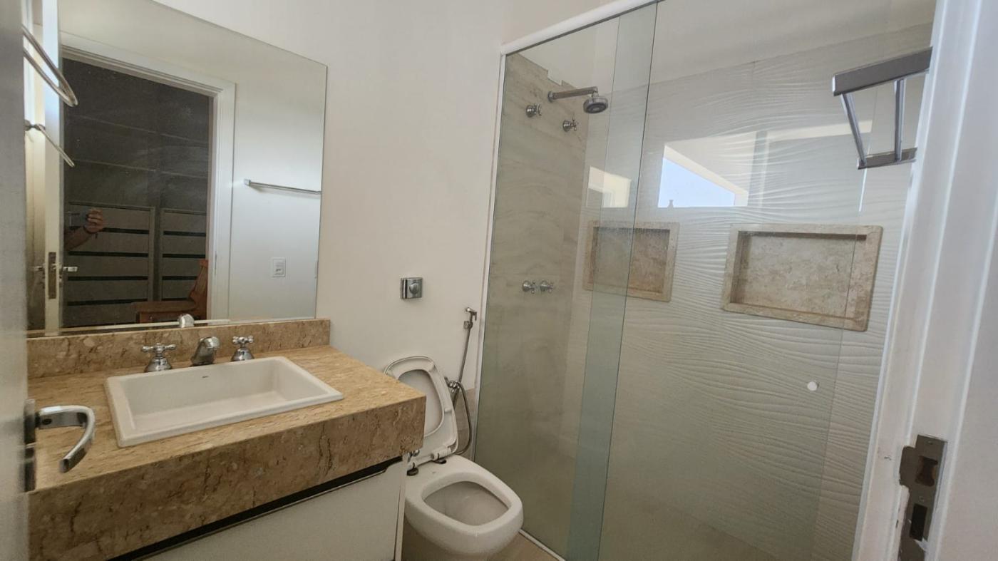Casa de Condomínio para alugar com 3 quartos, 240m² - Foto 15