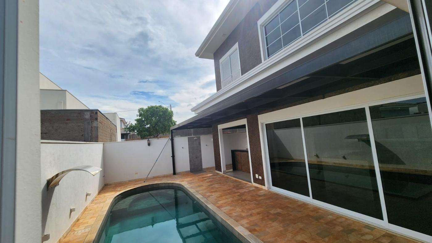 Casa de Condomínio à venda com 3 quartos, 240m² - Foto 34