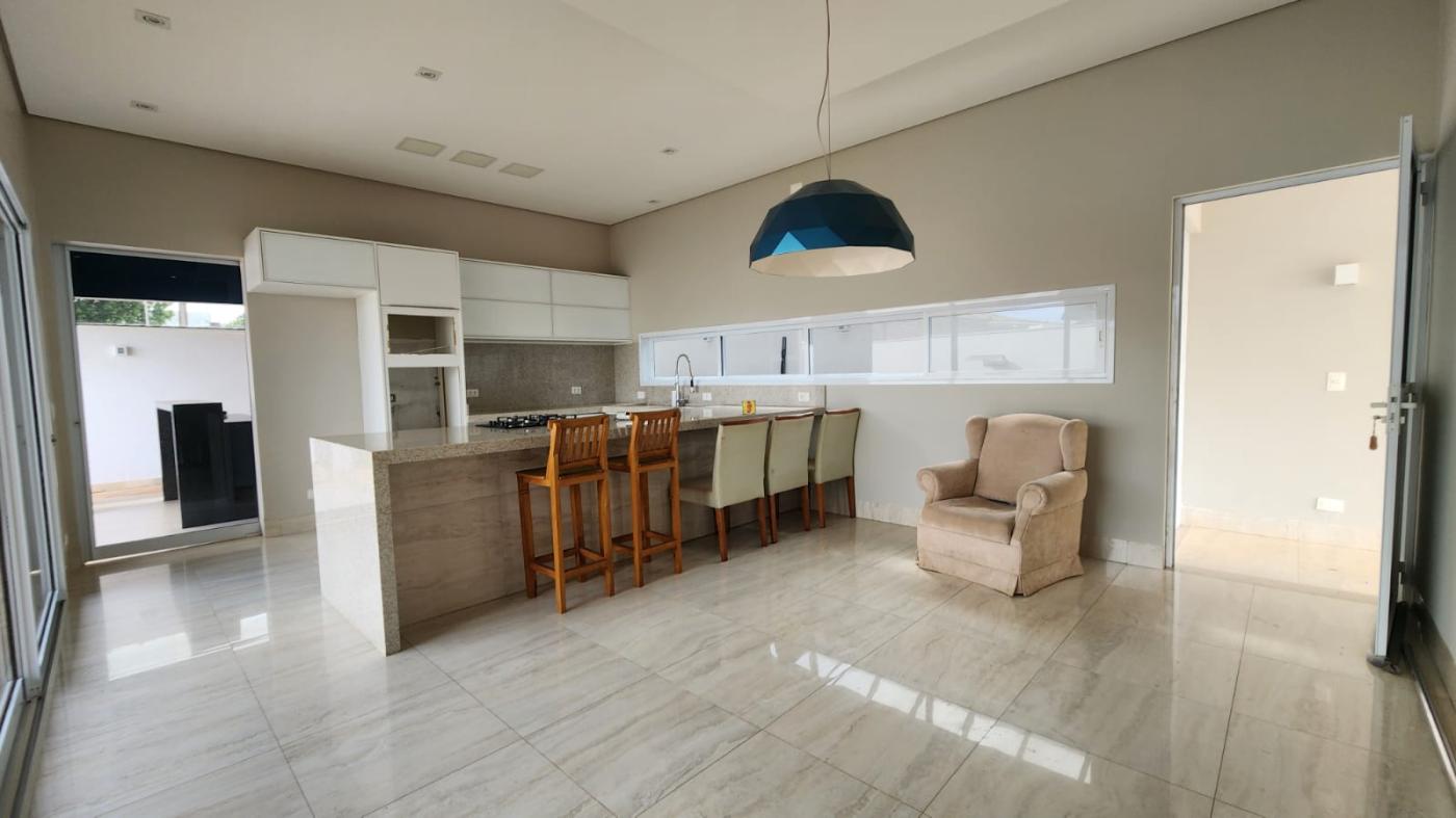 Casa de Condomínio à venda com 3 quartos, 240m² - Foto 7